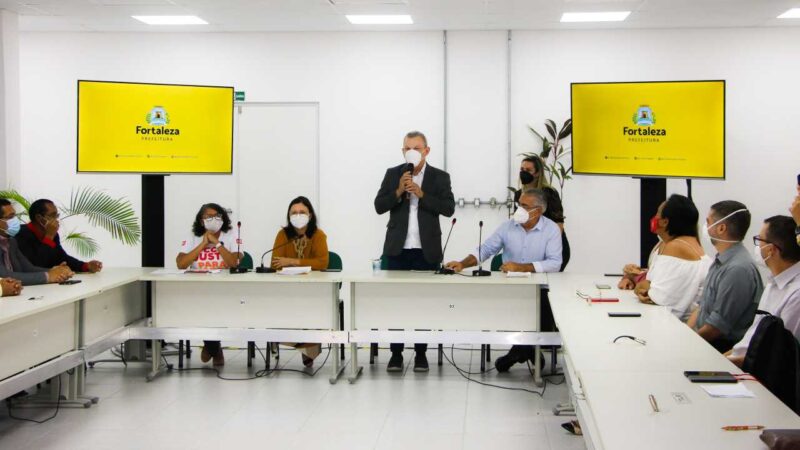 Prefeitura empossa 775 novos conselheiros municipais de saúde para o biênio 2022-2024