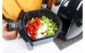 Air fryer: cozinhar com fritadeira elétrica é mais saudável e barato do que com forno?￼