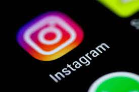 Instagram desmente boato de que revelará quem visitou perfil dos usuários￼