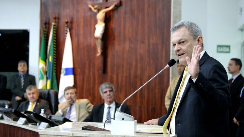 Prefeito Sarto destaca retomada econômica durante reabertura das atividades presenciais da Câmara Municipal