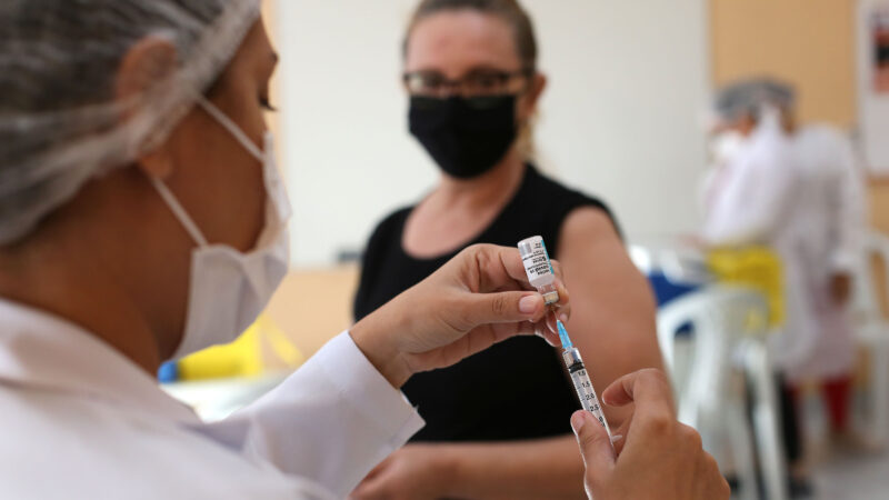 Confira a programação da vacinação contra a Covid-19 nesta segunda-feira (01/08)