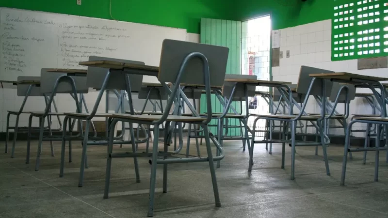 Feriado do Dia do Estudante no Ceará será adiado para sexta-feira, diz Unesc