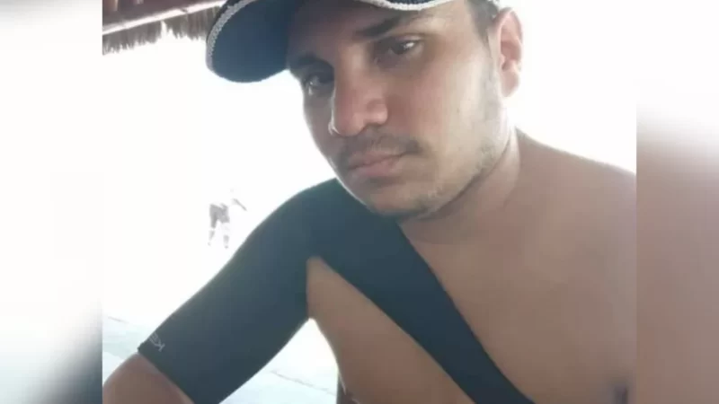 Namorada é presa suspeita de matar gerente de bar que brigava com a própria mãe no estabelecimento, no Ceará
