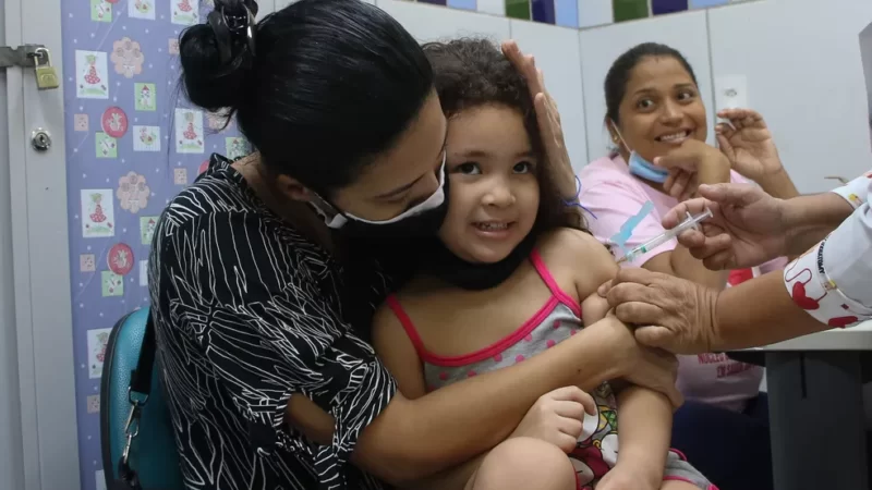 Fortaleza tem ‘Dia D’ de multivacinação neste sábado, com aplicação de 14 imunizantes