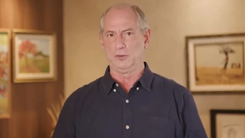 Sem citar Lula, Ciro diz que acompanha decisão do PDT e que não aceitará cargos ‘em futuro governo’