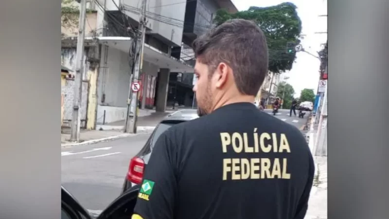 PF cumpre mandado em Fortaleza contra suspeito de gerir perfis de rede social com pornografia infantojuvenil