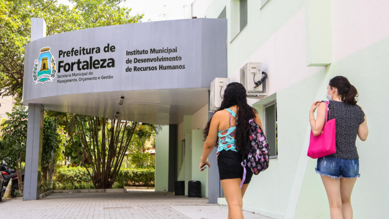 Imparh oferta 858 vagas para cursos do Centro de Línguas