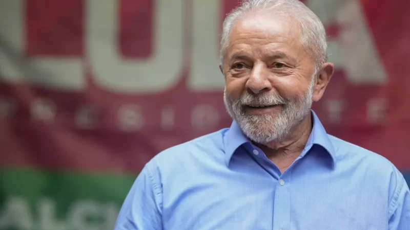 Lula precisará encarar contas públicas apertadas para financiar promessas e políticas de auxílio