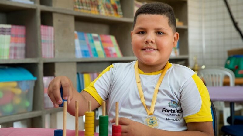 Estudante de escola pública se destaca em Olimpíada de Astronomia e Astronáutica