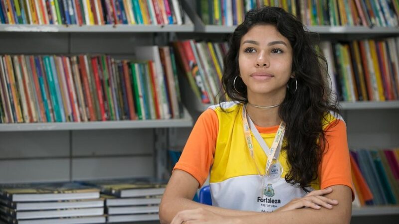 Estudante se destaca como líder estudantil em episódio da série Terra de Sabidos