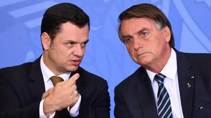 Ministro inclui minuta de decreto de estado de defesa em ação já aberta contra Bolsonaro no TSE