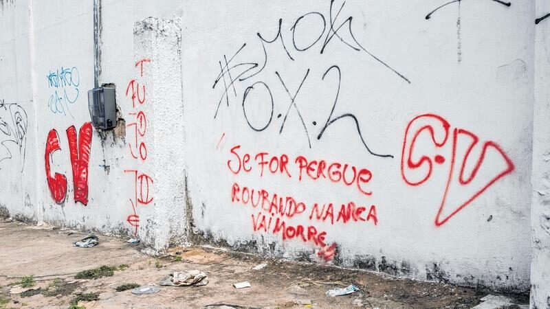 Facções criminosas comercializam ‘salas’ para uso de drogas em território de Fortaleza