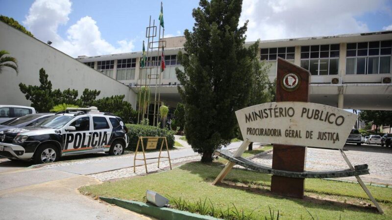 Pelo menos 19 prefeituras do Ceará foram alvos de ações do MP por contratos temporários e concursos