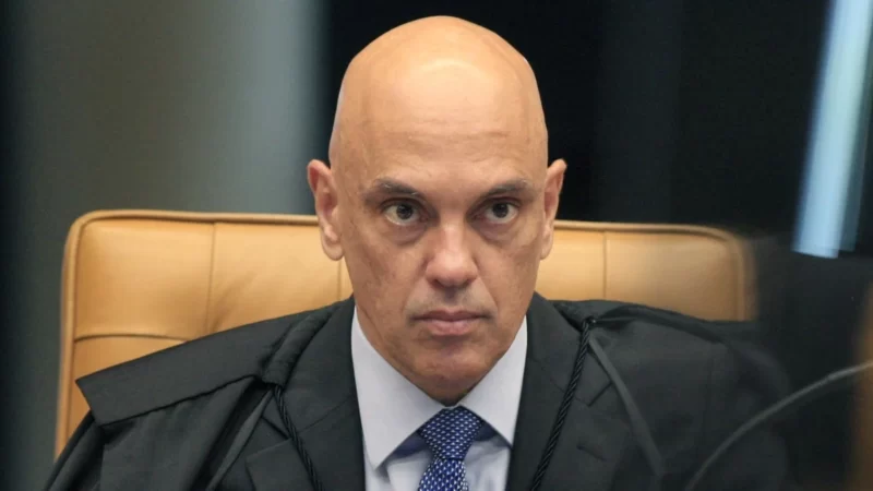 PL paga multa de R$ 22,9 milhões e Moraes desbloqueia contas do partido