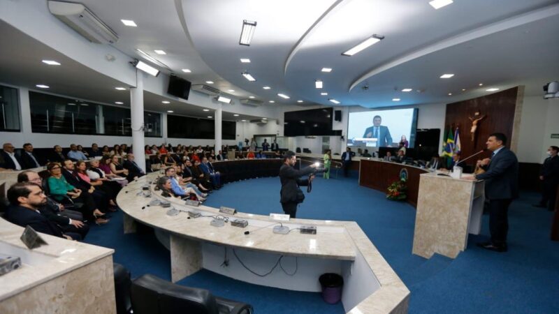 50 anos da Unifor: Câmara Municipal de Fortaleza realiza sessão solene em homenagem à instituição