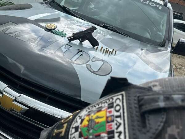 Ação da PMCE resulta em prisão e apreensão de arma de fogo e drogas em Maranguape