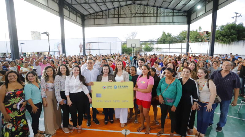 Famílias de mais seis municípios recebem o cartão Ceará Sem Fome