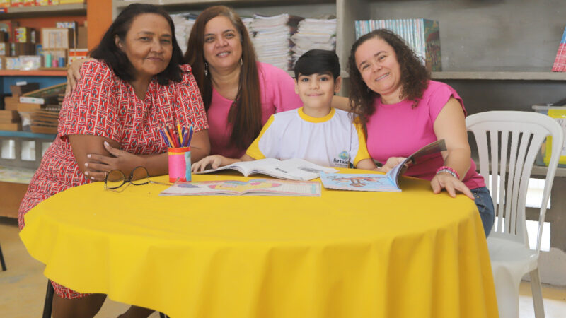 Localizada no Siqueira, escola municipal primeiro lugar no Spaece em Fortaleza celebra conquista