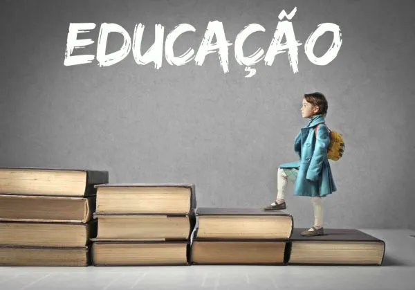 Uece realiza Seleção para mudança de curso transferências e ingresso como Graduado