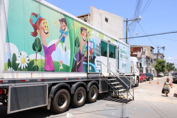 Caminhão do Cidadão atende mais oito comunidades em Fortaleza, Caucaia, Maracanaú e Trairi