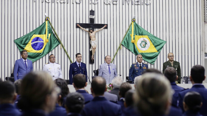 Dia do Aviador e da Força Aérea Brasileira é celebrado na Alece