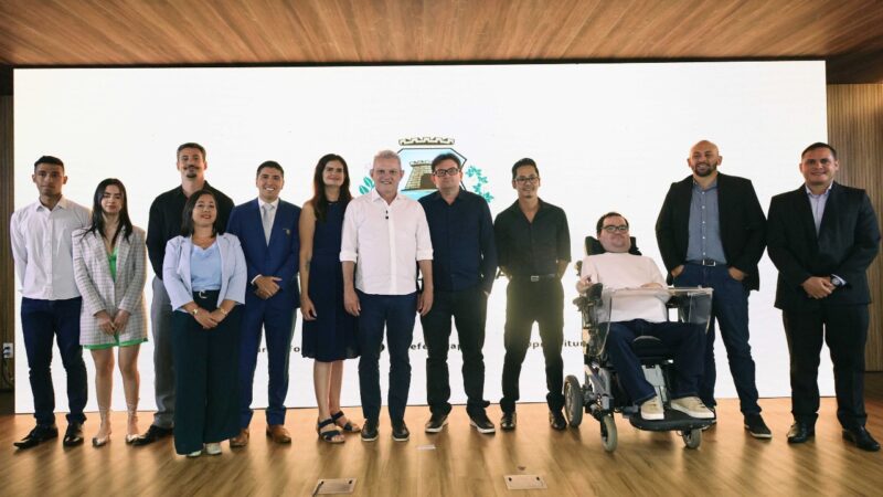 Prefeito José Sarto empossa 40 novos servidores da Sefin