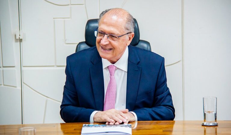 Alckmin vai detalhar a nova política industrial no “Bom Dia, Ministro” desta quarta-feira (7)