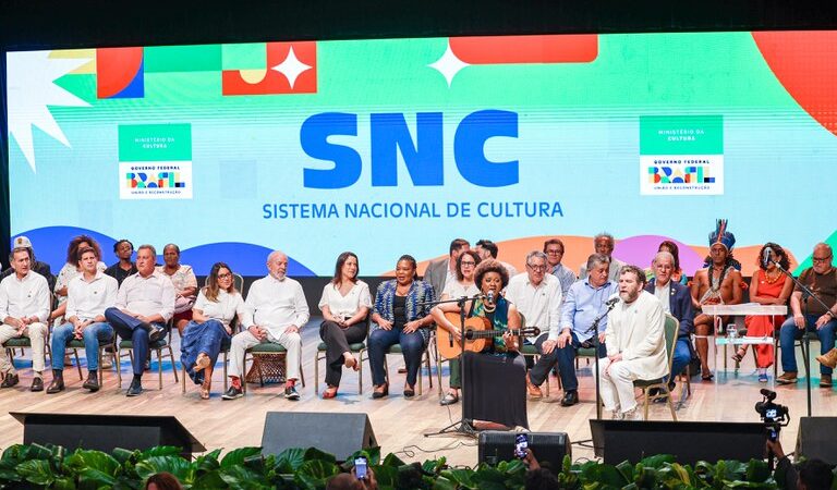 “Cultura é parte da alma de uma nação”, diz Lula ao sancionar o sistema nacional do setor