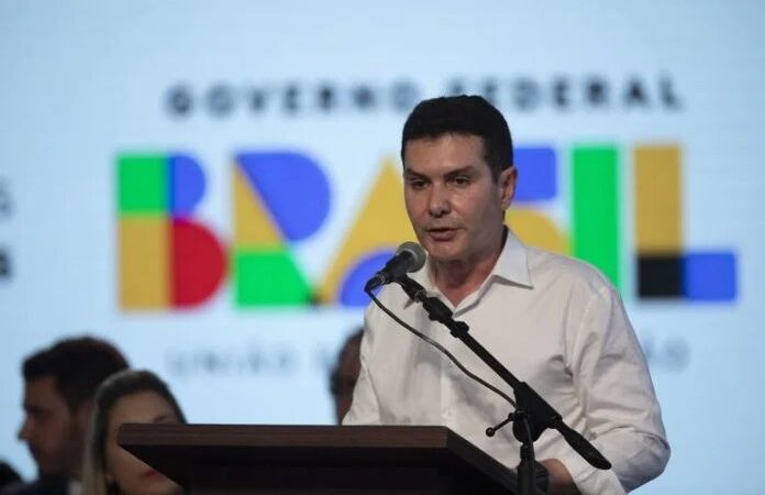Governo suspende prestações do MCMV para vítimas das enchentes no Sul