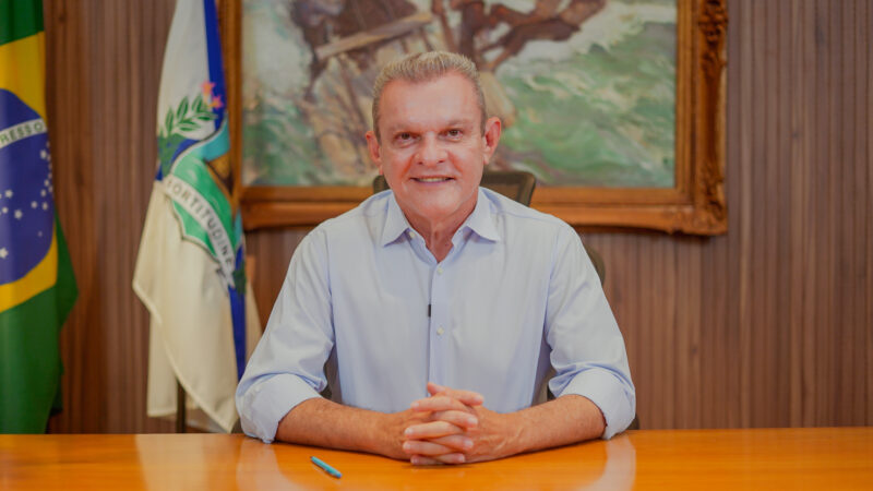 Em live, Sarto anuncia antecipação da primeira parcela do 13º dos servidores municipais, presta contas e responde perguntas sobre obras