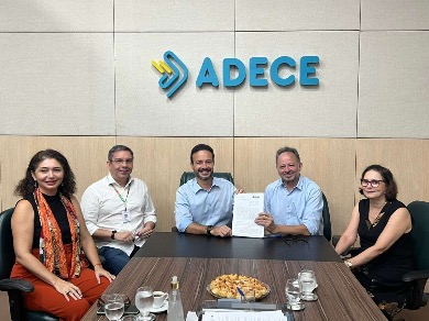 Adece e Instituto Centec firmam novo contrato para ações estratégicas de apoio aos Arranjos Produtivos Locais