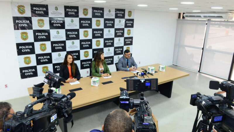 Polícia Civil desarticula grupo criminoso com atuação internacional, sequestra imóvel e apreende automóveis e joias de luxo