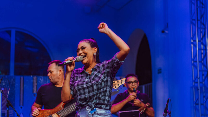 Iara Pamella e Vanessa a Cantora rememoram forró das antigas na Estação das Artes no sábado (26)
