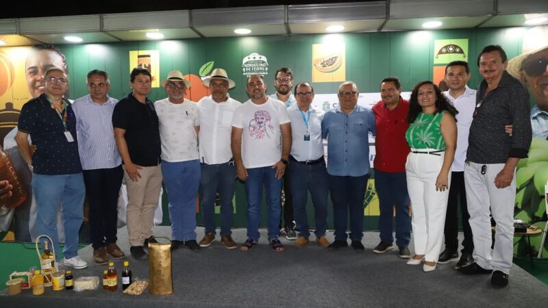 SDA realiza abertura da I Feira Cearense da Agricultura Familiar e Economia Solidária (Fecaf), em Fortaleza
