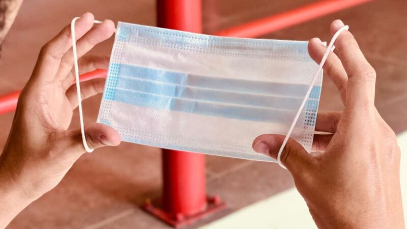 Etiqueta respiratória: saiba como proteger o ambiente de doenças virais, em caso de tosse e espirros