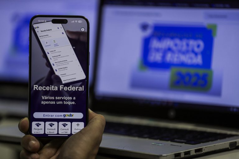 Até as 20h, mais de 42 milhões de contribuintes enviaram a declaração do IRPF 2025