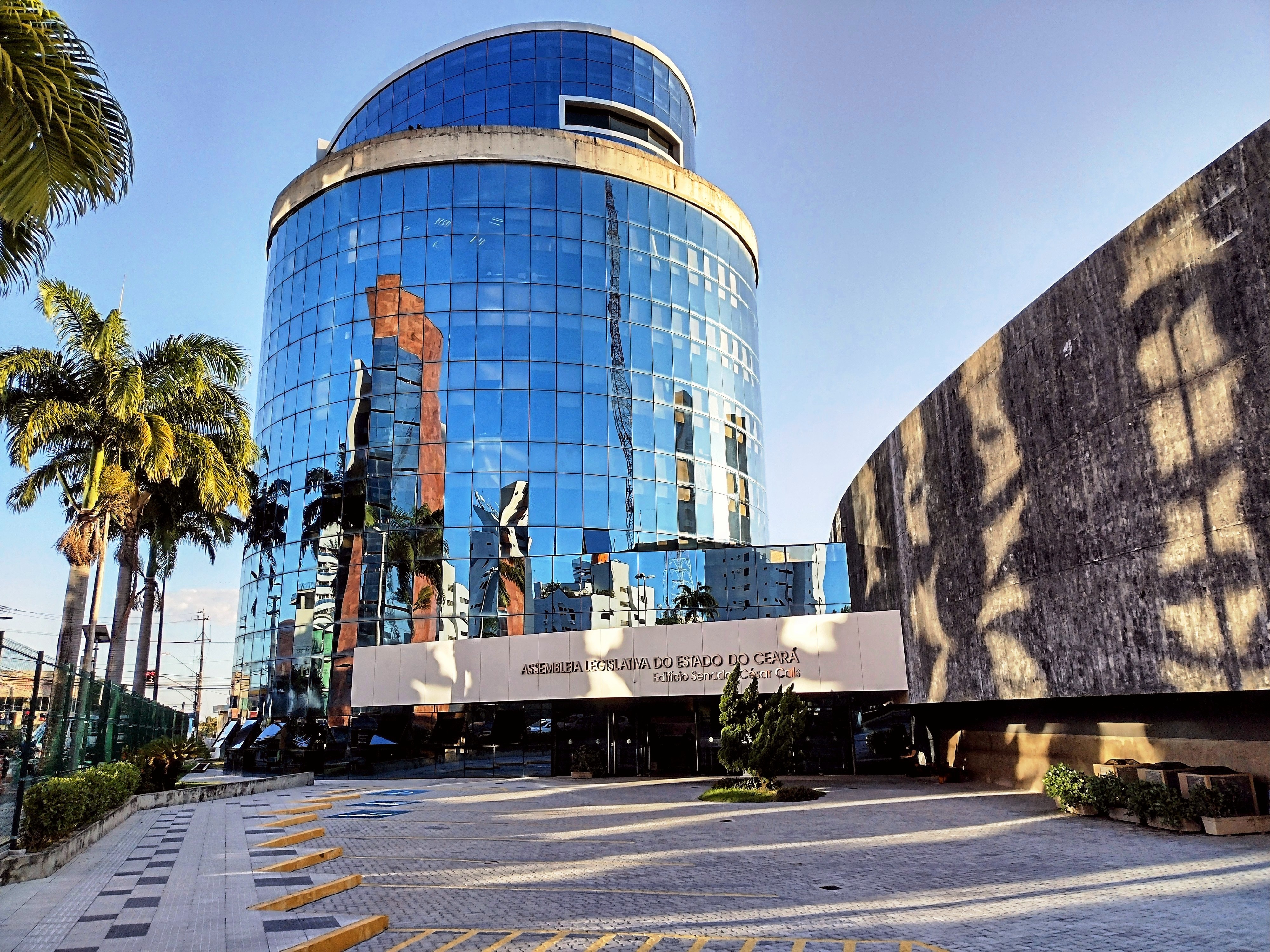 Alece passa a divulgar atos legislativos e administrativos exclusivamente em Diário Oficial próprio