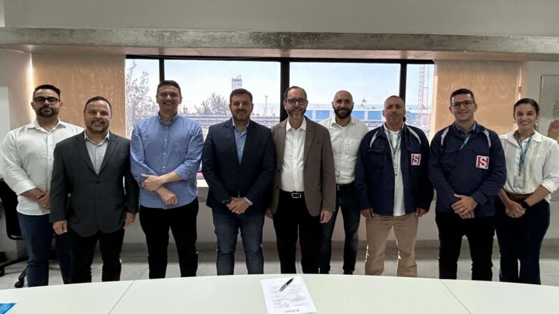 Complexo do Pecém renova pré-contrato com consórcio Stolthaven/GES para operação de amônia verde no Hub de Hidrogênio Verde