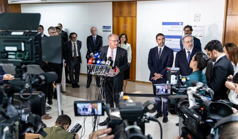 Empresas dos EUA declaram apoio ao Brasil para reverter tarifas de Trump