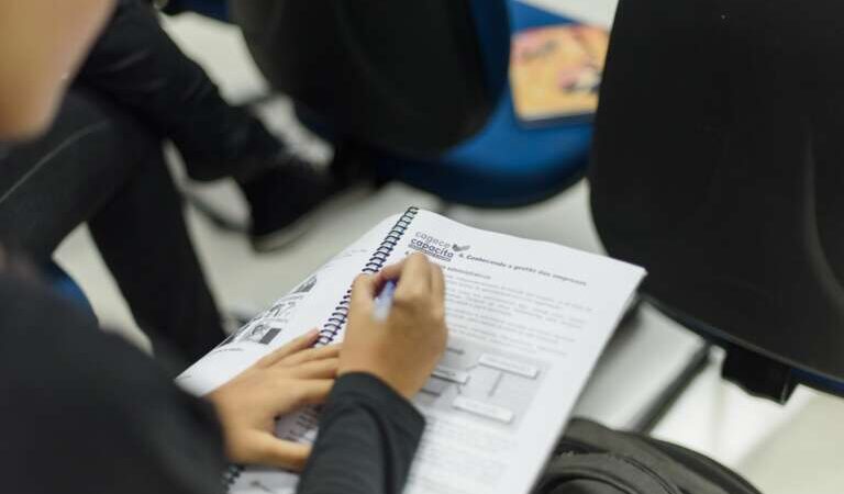 Cagece oferece cursos gratuitos de qualificação profissional