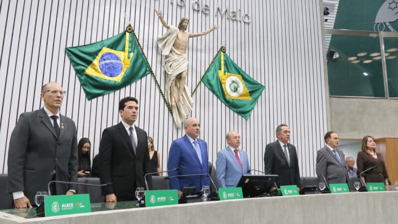 Alece celebra 60 anos de criação do Dia do Administrador em sessão solene