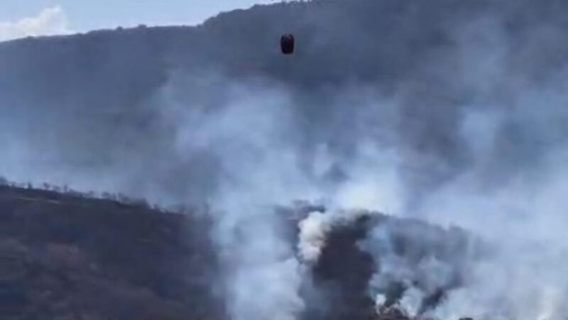 Em ação conjunta, Ciopaer/SSPDS e CBMCE combatem incêndio em Viçosa do Ceará
