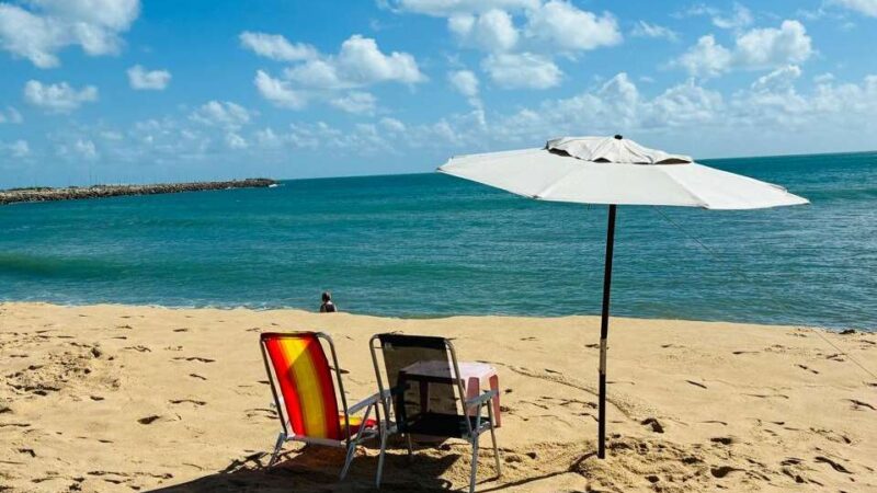 Da Barra à Sabiaguaba: veja quais trechos de praia estão próprios para banho em Fortaleza