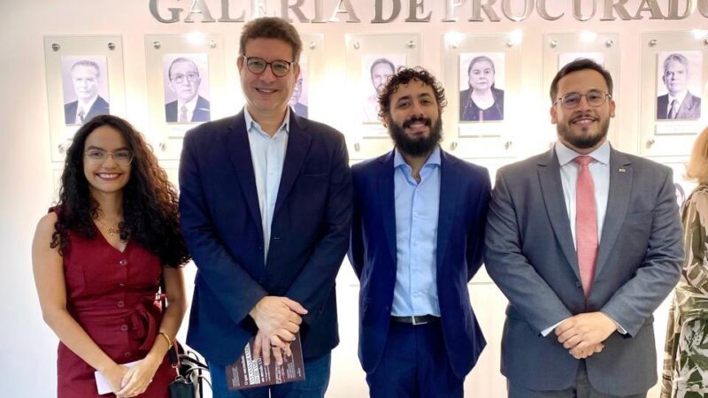 Escritório Frei Tito divulga ações em seminário sobre o combate ao trabalho escravo doméstico