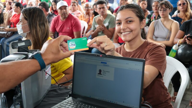 Caucaia recebe serviços e oportunidades da Caravana VaiVem Trabalhador