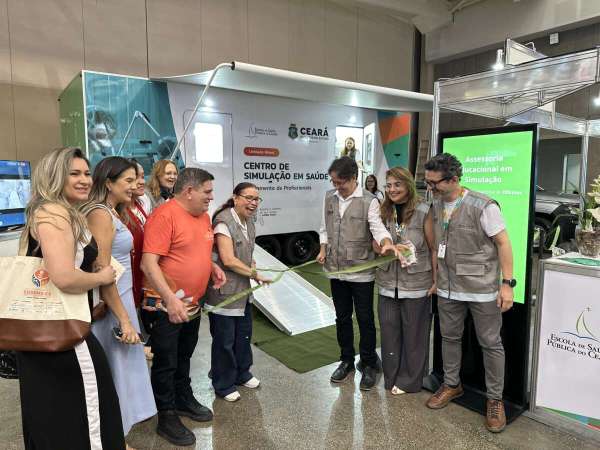 ESP/CE lança unidade itinerante para qualificar profissionais de saúde em todo o estado