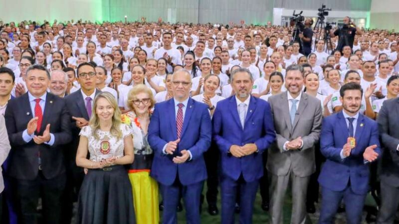 750 novos oficiais investigadores da Polícia Civil do Ceará tomam posse e iniciam curso de formação