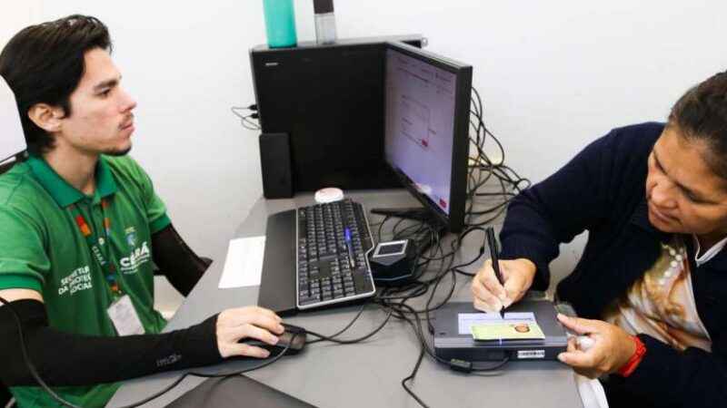 Caminhão do Cidadão realiza atendimentos em sete municípios nesta semana