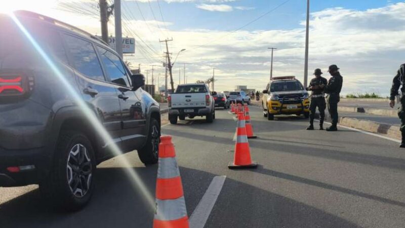 Tráfego da CE-025 é retomado parcialmente para feriadão