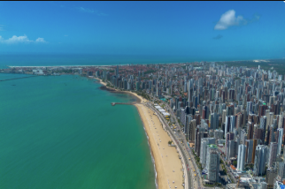 Fortaleza recebe 2,2 milhões de turistas no primeiro semestre de 2026